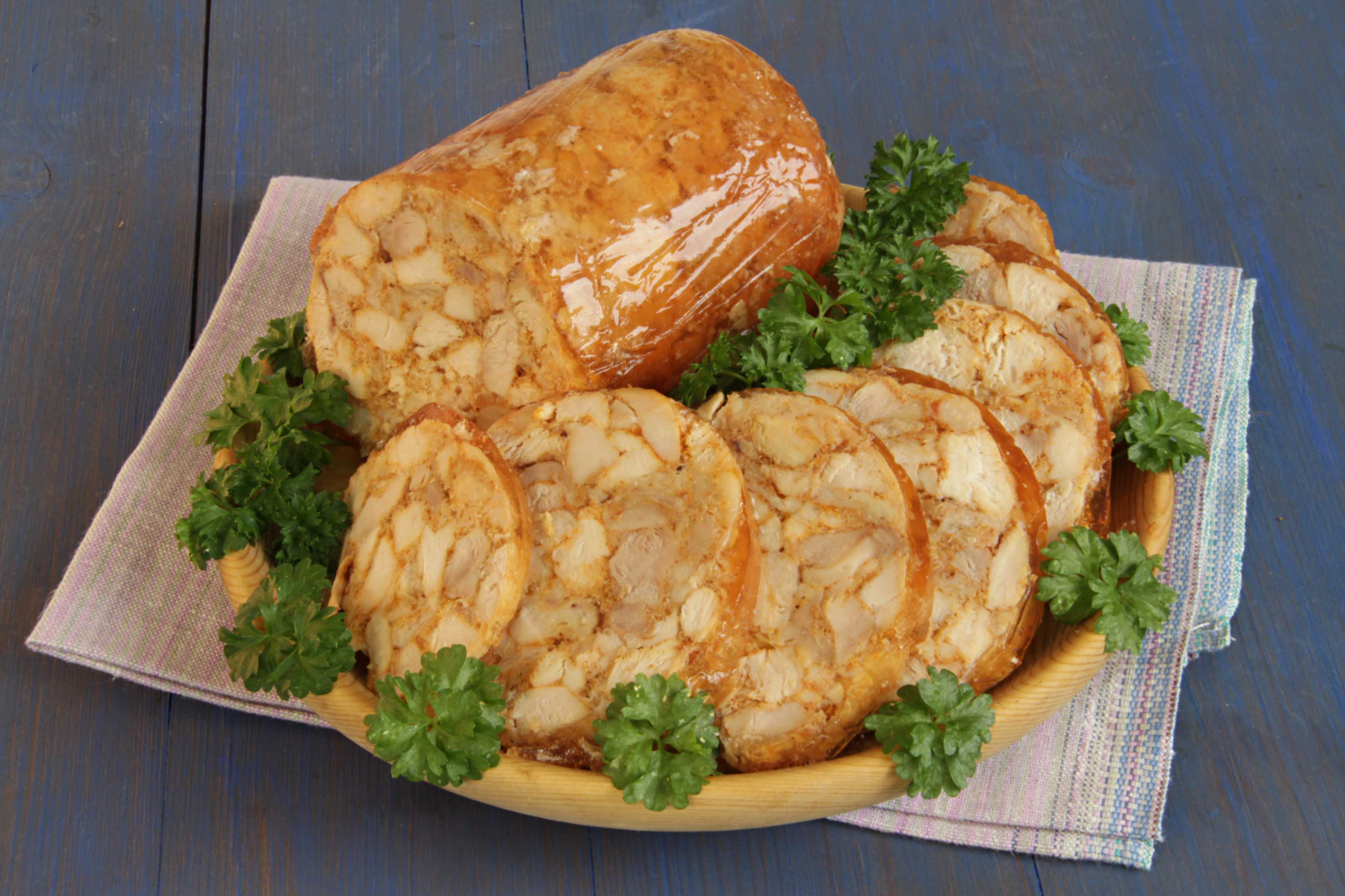 Домашняя колбаса из курицы в бутылке: рецепты с фото, видео, вареная, со свеклой - растения и огород