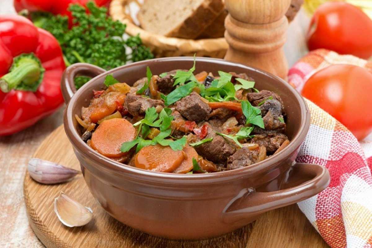 Оссо буко или тушеная говядина с овощами - рецепт с пошаговыми фото | меню недели