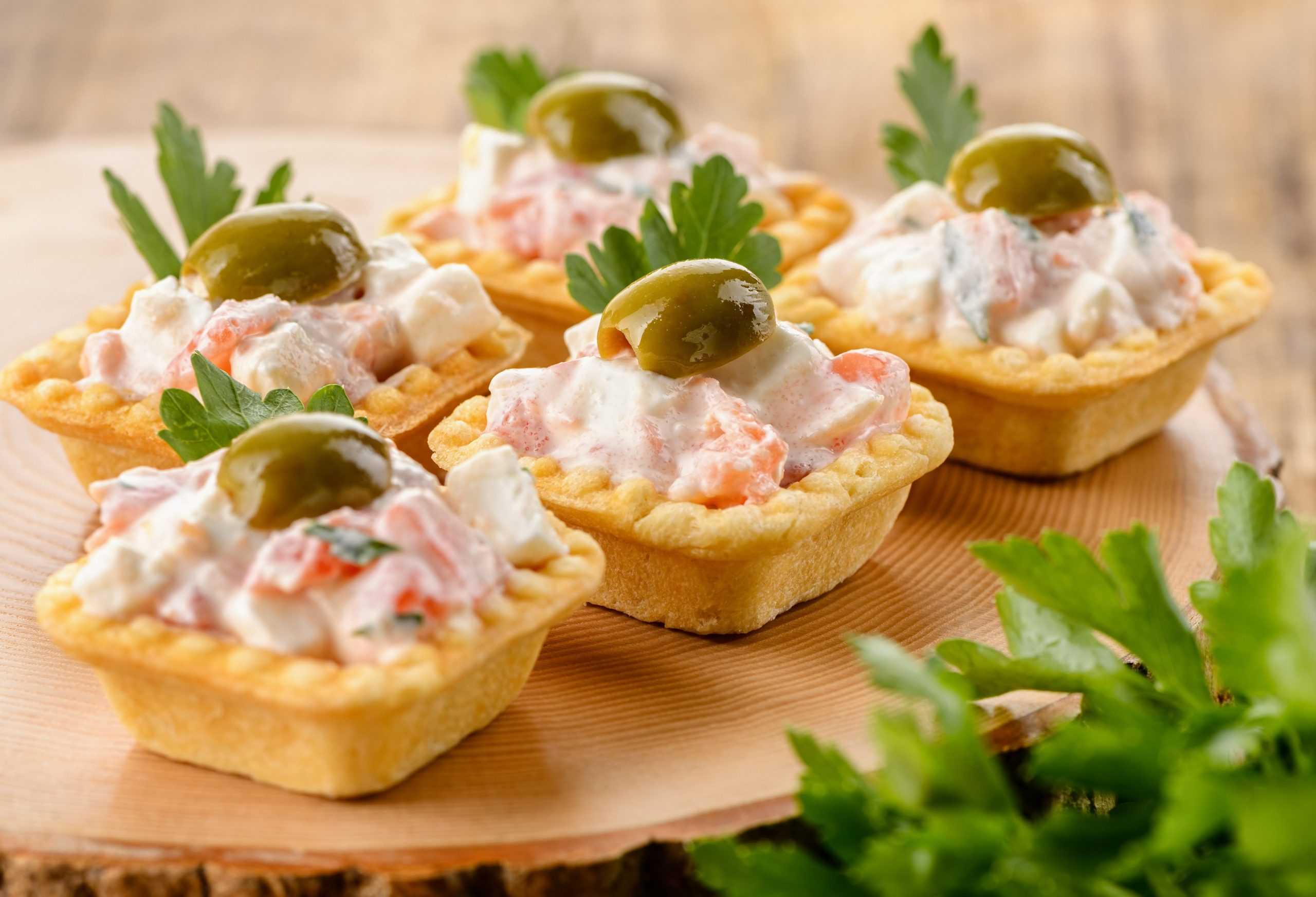 Корзинки с курицей и картофелем - простой и вкусный рецепт с пошаговыми фото