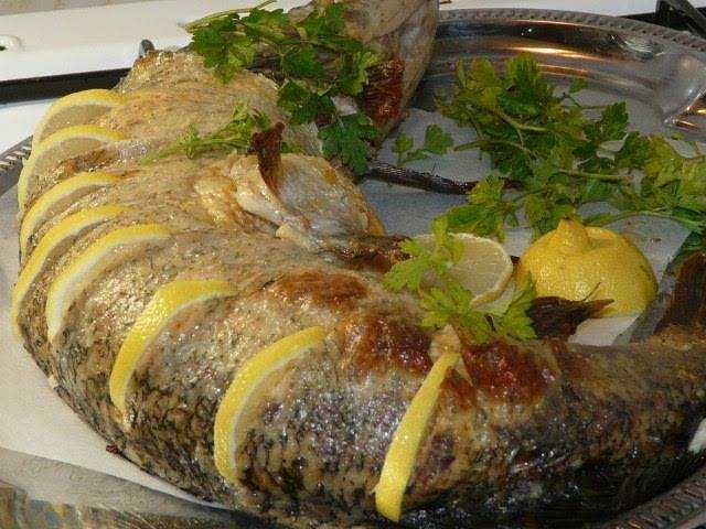 Готовим классическую и диетическую щуку в духовке