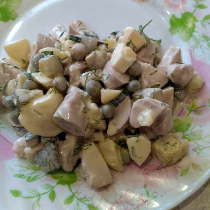 Лосось в сливочном соусе на сковороде