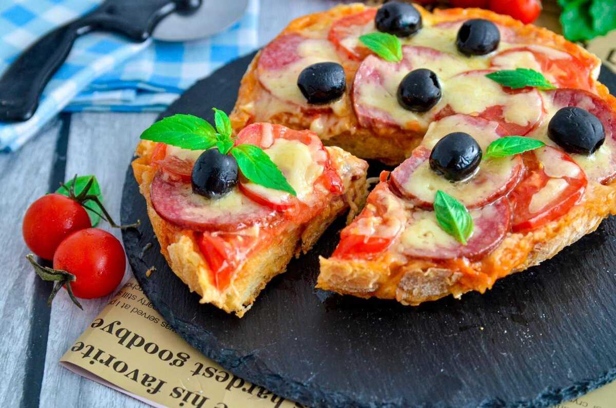 Пицца с колбасой и сыром в духовке: 5 простых рецептов приготовления в домашних условиях