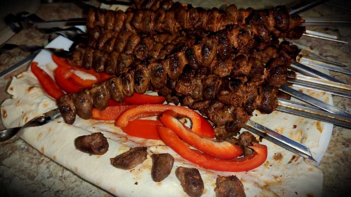 Шашлык из куриных сердечек на мангале. куриные сердечки на мангале: рецепты маринада для шашлыка из сердечек | домашние рецепты