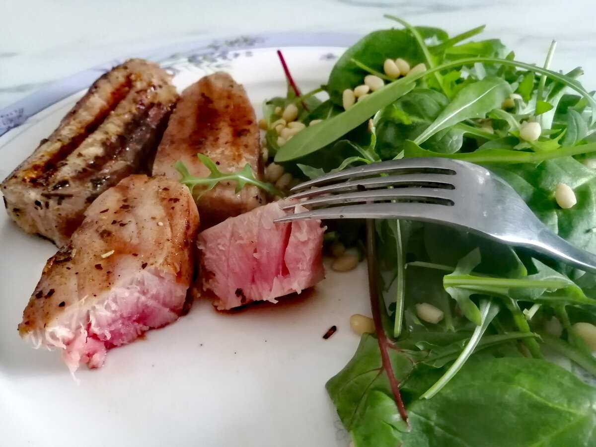 Тунец в духовке как вкуснее приготовить – рецепты