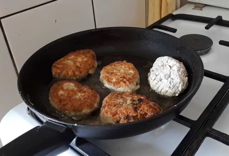 Котлеты в духовке - пошаговые рецепты с фото. как приготовить вкусные диетические котлеты из фарша