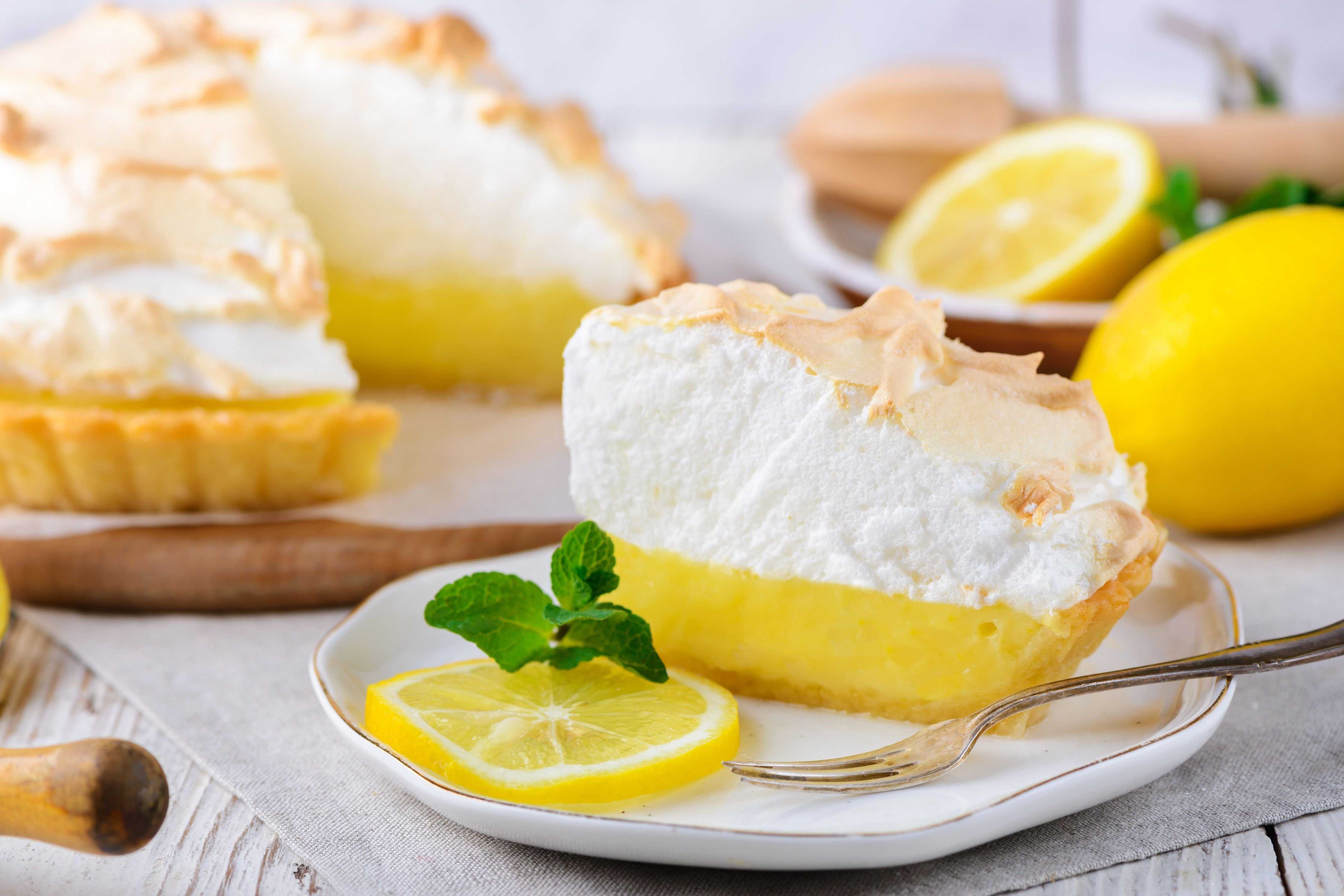 Пирог с творогом: 12 очень вкусных, нежных и быстрых рецептов