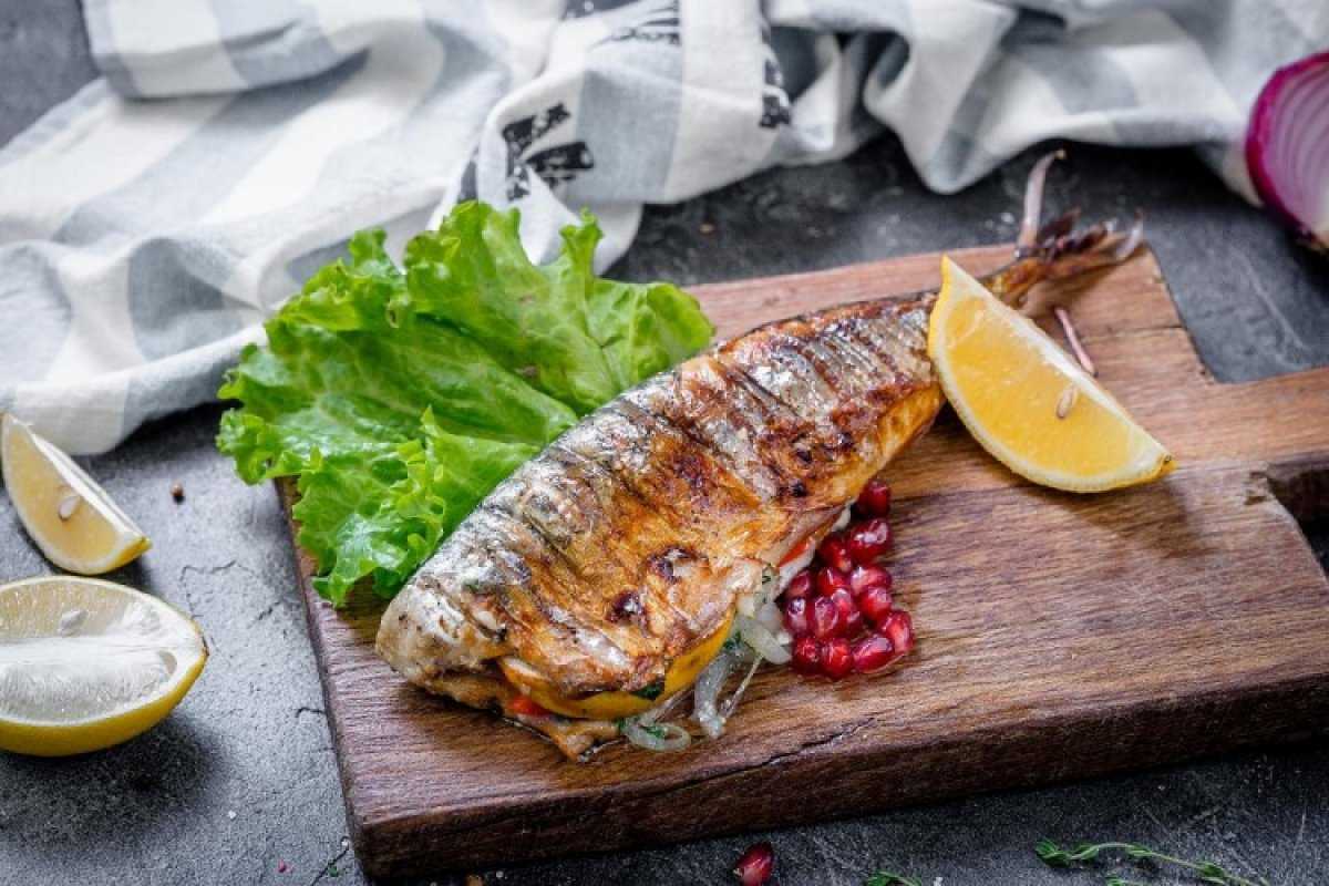 Шашлык из рыбы на мангале. какую рыбу выбрать и как приготовить шашлык из рыбы