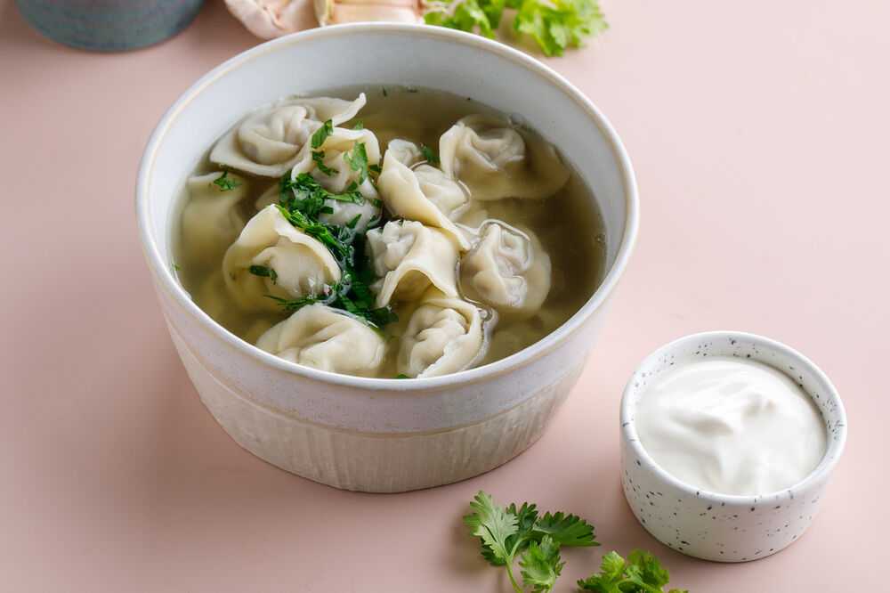 Суп с пельменями - рецепт с картошкой и по-узбекски