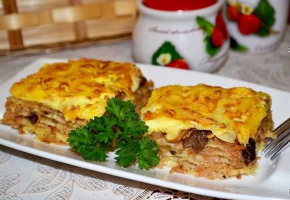 Пирожки расстегаи с рыбно рисовой начинкой вкусный рецепт с фото пошагово и видео - tvcook.ru