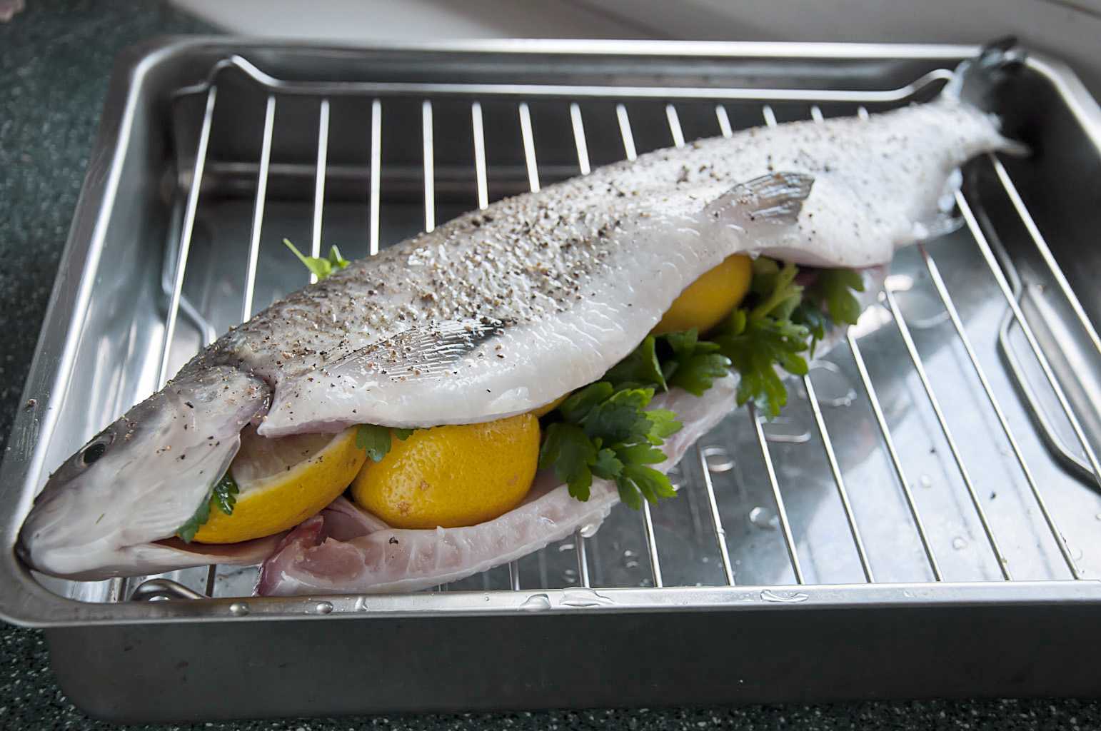 🚩 запеченный сиг в духовке: 6 вариантов вкуснее не бывает