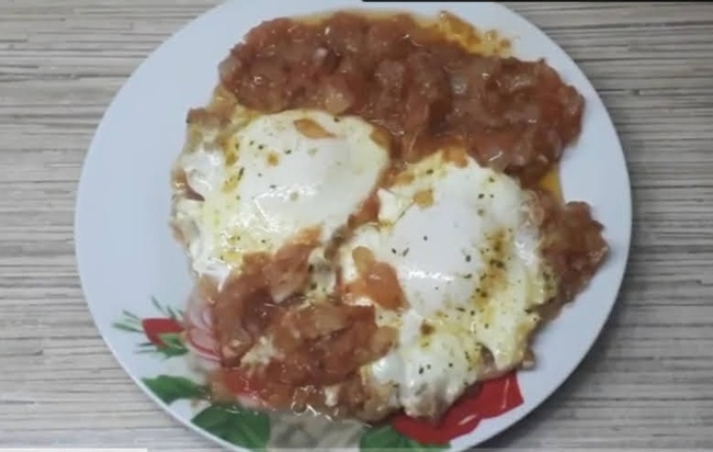 Яичница шакшука