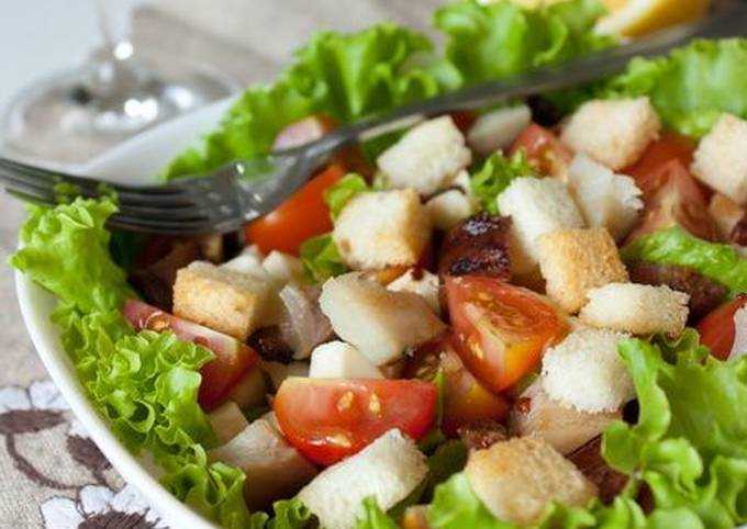 4 обалденно вкусных салатов из скумбрии