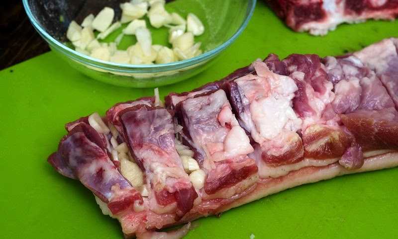 Как засолить грудинку: даю 7 вкуснейших способов соления грудинки дома