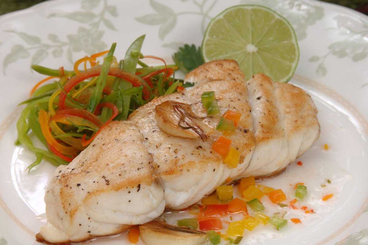 Минтай жареный на сковороде: 8 рецептов, как вкусно приготовить рыбу
