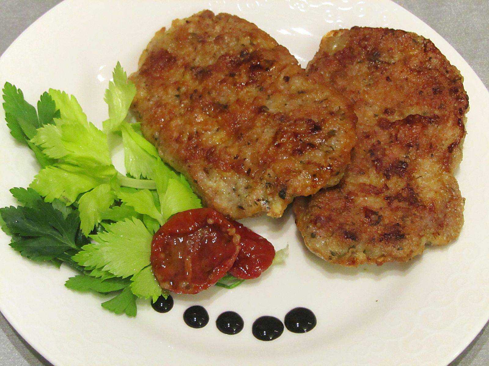 Жареная говядина на сковороде с луком – рецепт мягкого и вкусного мяса в соевом соусе