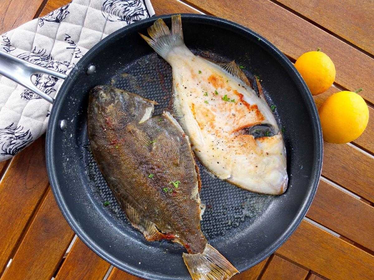 Камбала запеченная в духовке, простой рецепт