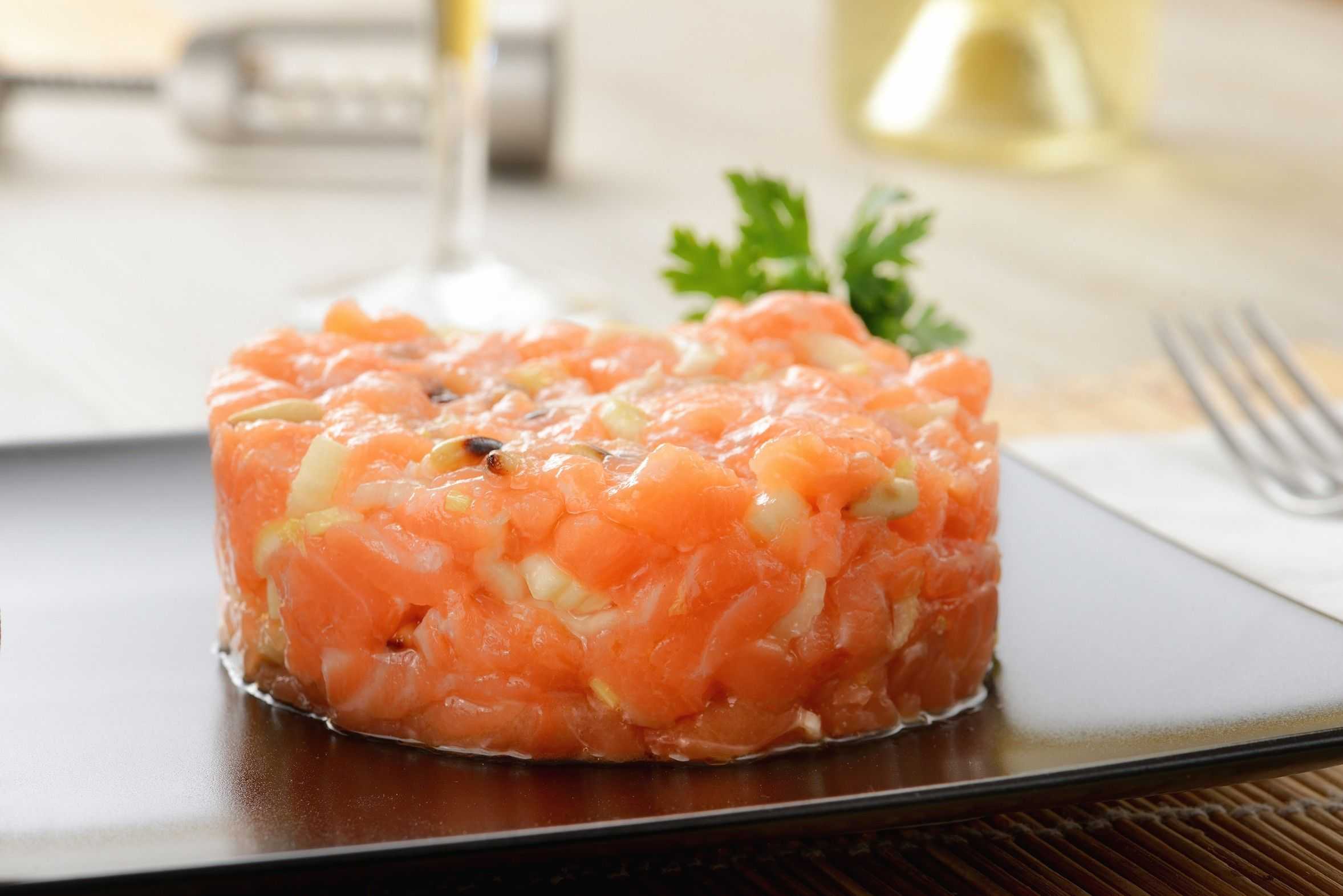 Тартар из лосося — лучшие рецепты. как правильно и вкусно приготовить тартар из лосося.