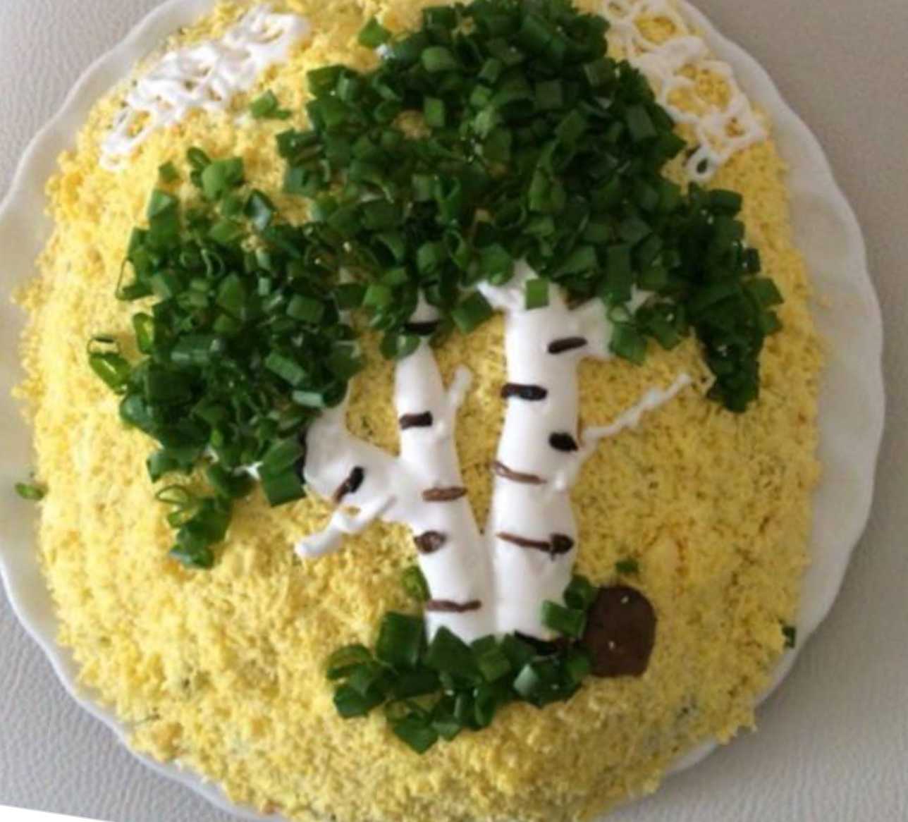 Салат "березка" – 4 рецепта с курицей, черносливом и грибами