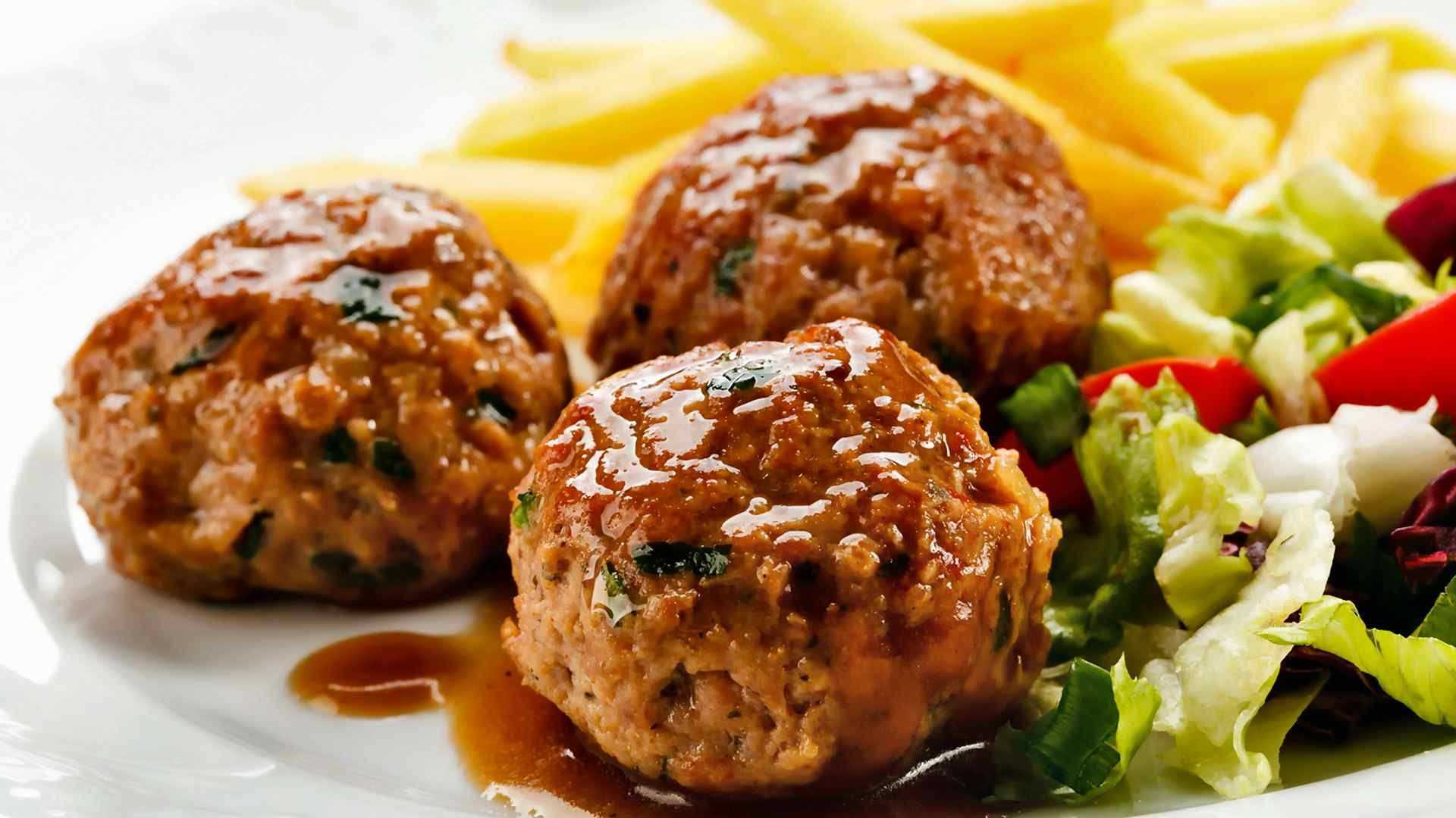 Котлеты из индейки сочные и мягкие — 3 очень вкусных рецепта