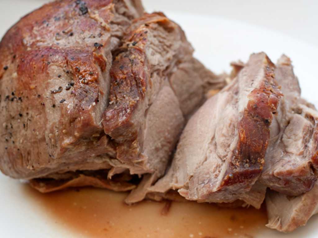 Вкусная тушеная свинина в мультиварке: рецепты и особенности приготовления