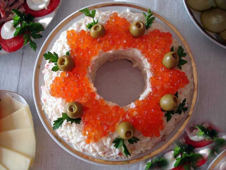 Салат морской с креветками: рецепты с фото пошагово