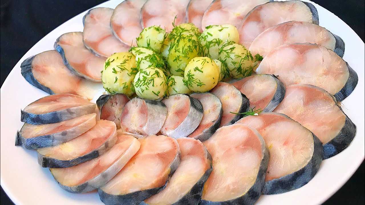Очень вкусная скумбрия, соленая в домашних условиях: 9 простых рецептов
