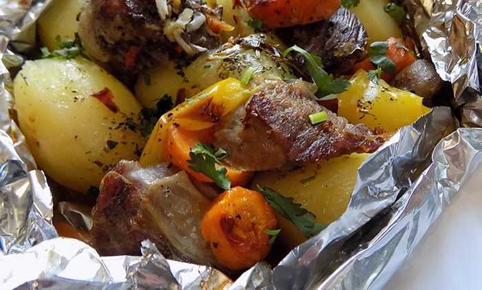 Картофель запеченный с мясом в духовке: простые и вкусные рецепты