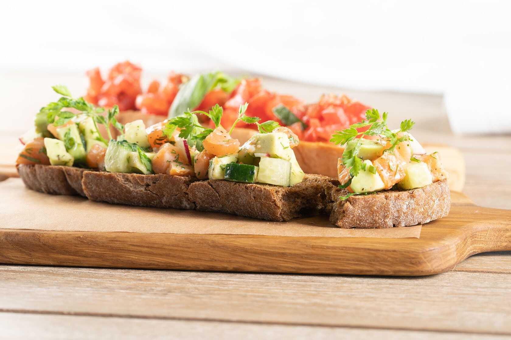 15 вкуснейших рецептов брускетты с тунцом