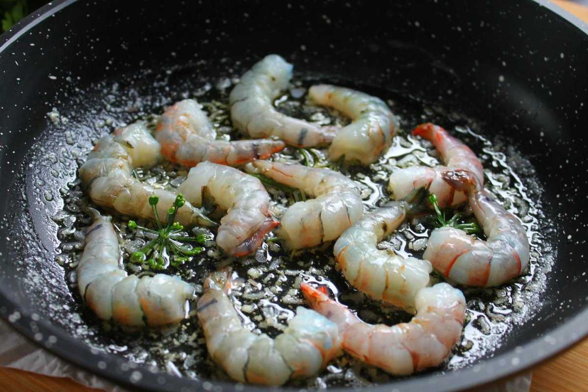 Как варить креветки вкусно (замороженные, очищенные, неочищенные)?