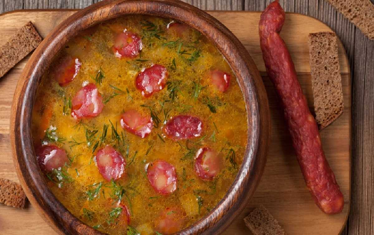 5 вкусных рецептов ужина с охотничьими колбасками