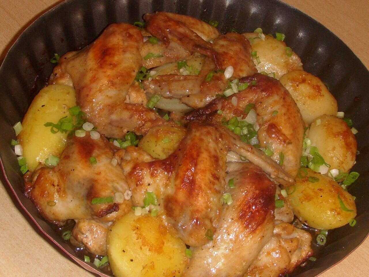 Курица с картошкой на плите и в духовке, в казане, в горшочках, под сыром