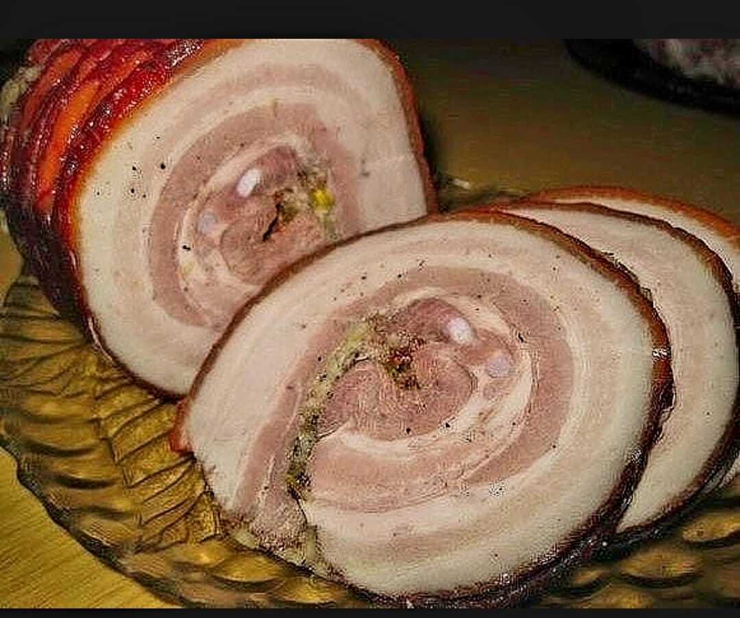 Свиной рулет из брюшины
