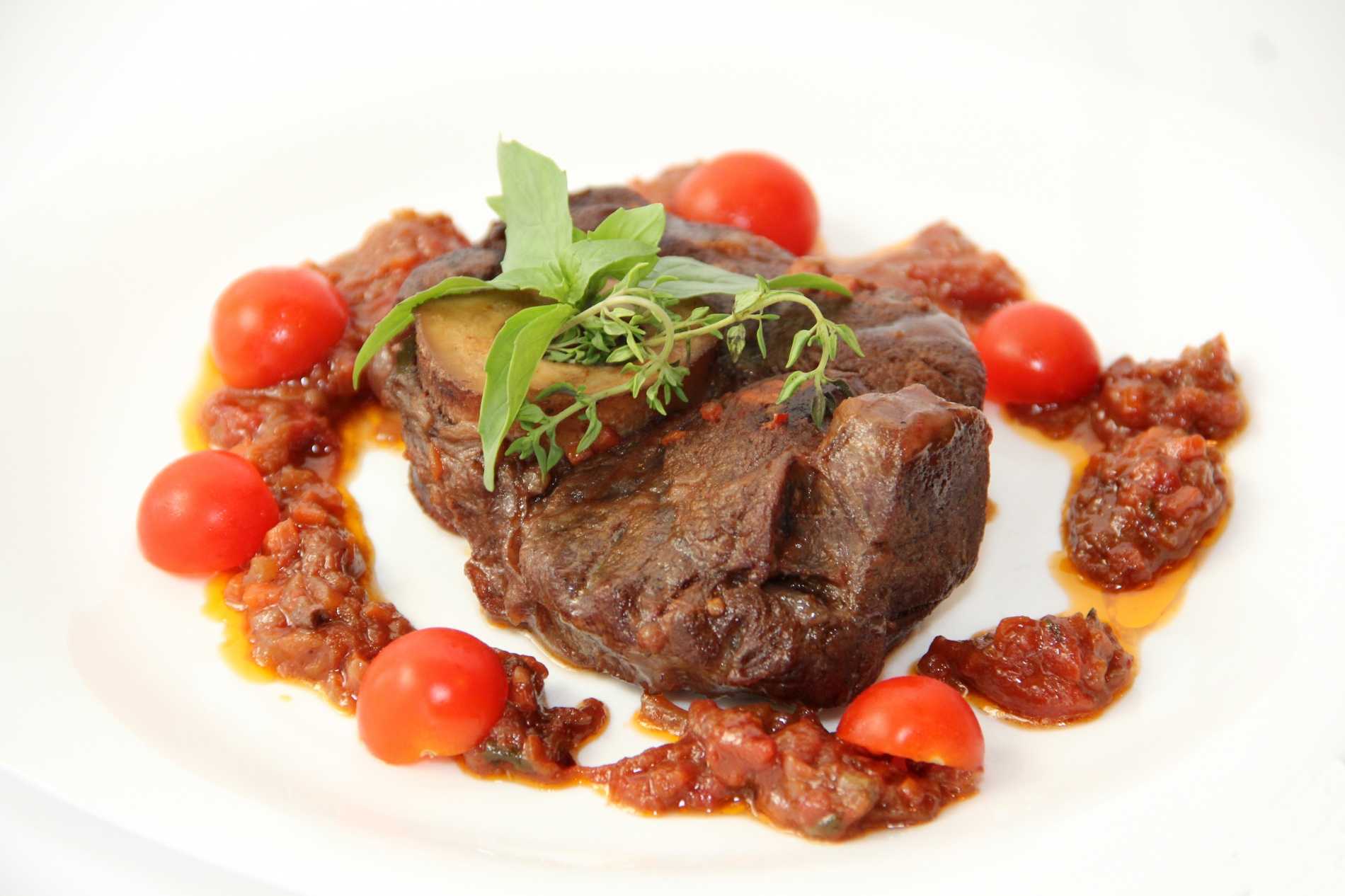 Тушеная говядина — 10 самых вкусных рецептов