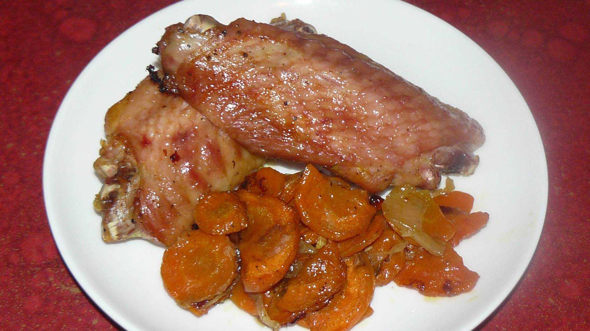 Как вкусно запечь крылья индейки в духовке: рецепты, особенности приготовления