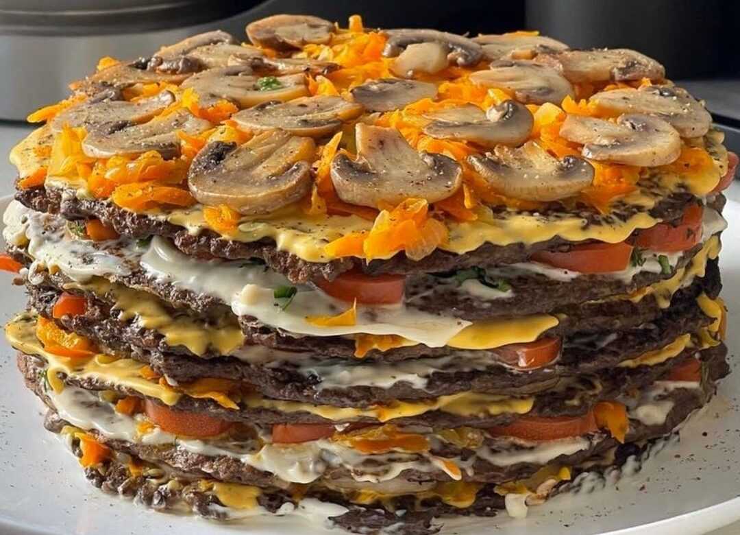 Печеночный торт — 10 классических рецептов из куриной, свиной и говяжьей печени