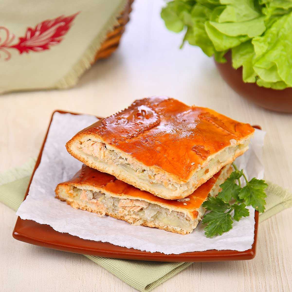 Запеченный лосось в духовке: как вкусно приготовить?