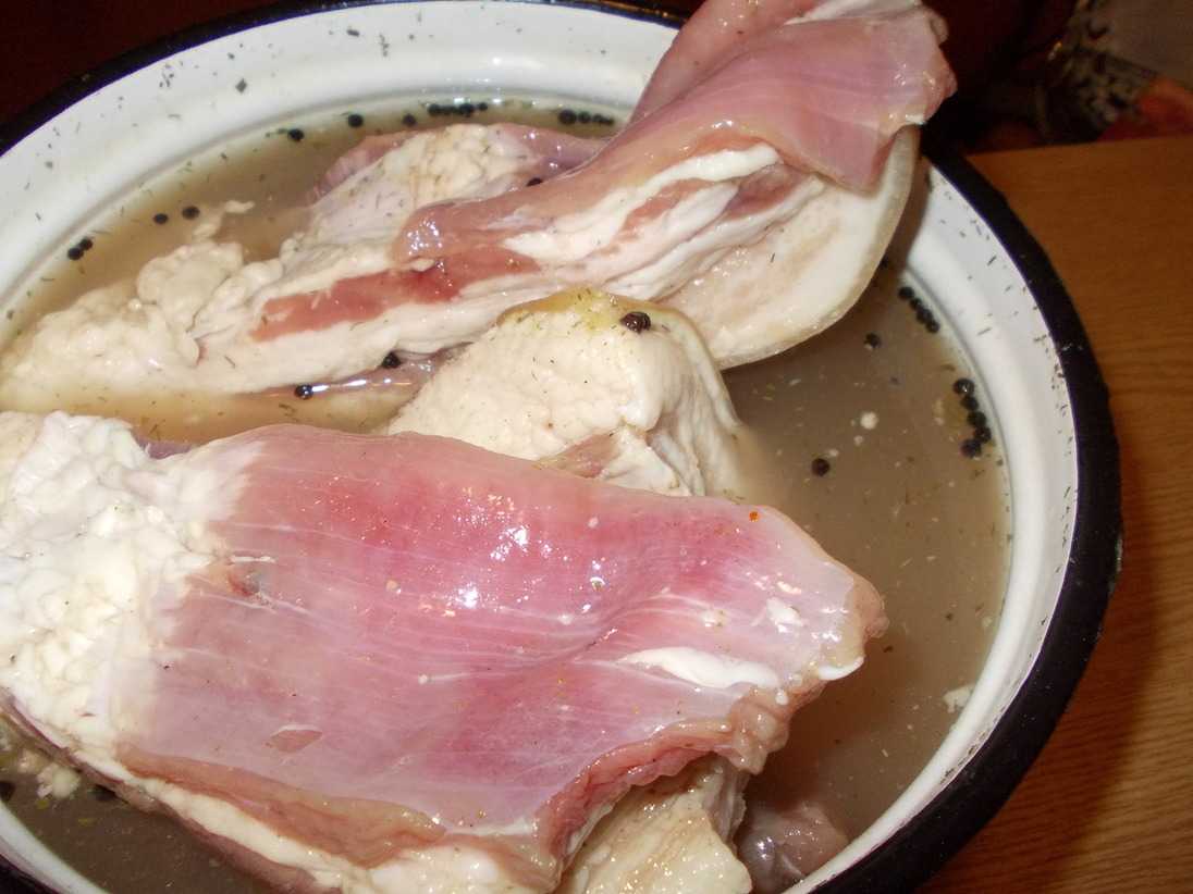 Как засолить грудинку чтобы была мягкой. грудинка в рассоле - самый вкусный рецепт