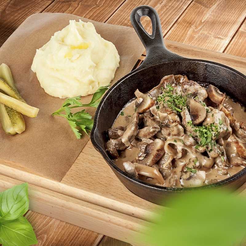 Бефстроганов из говядины, рецепты: классический, с грибами, в мультиварке и со сливками