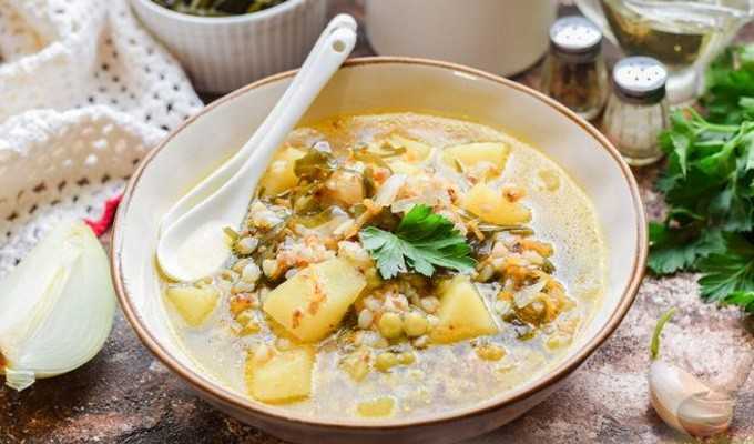 Салат из морской капусты с яйцом: рецепты с фото пошагово