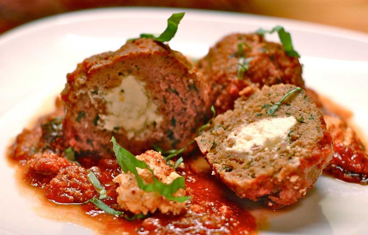 Что приготовить из говяжьего фарша: 20 быстрых и вкусных рецептов