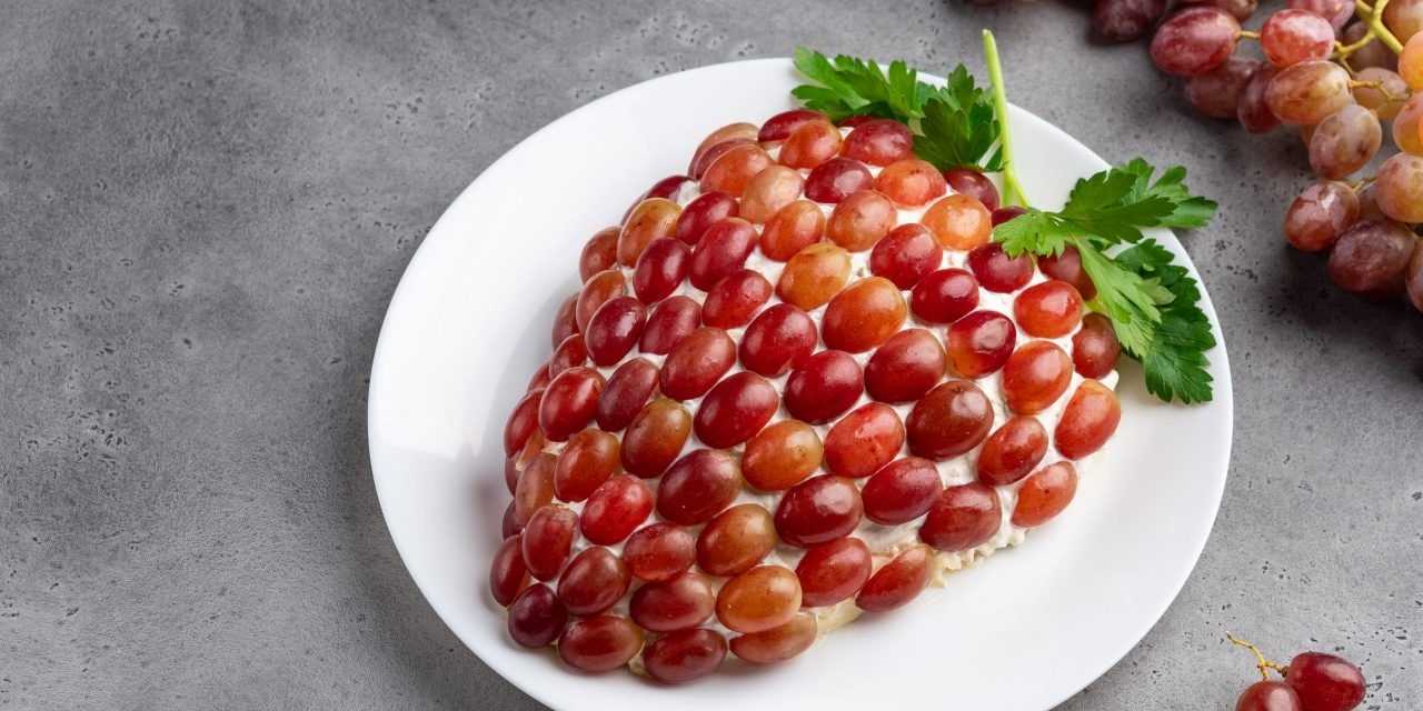 Салат тиффани с виноградом — 9 рецептов приготовления