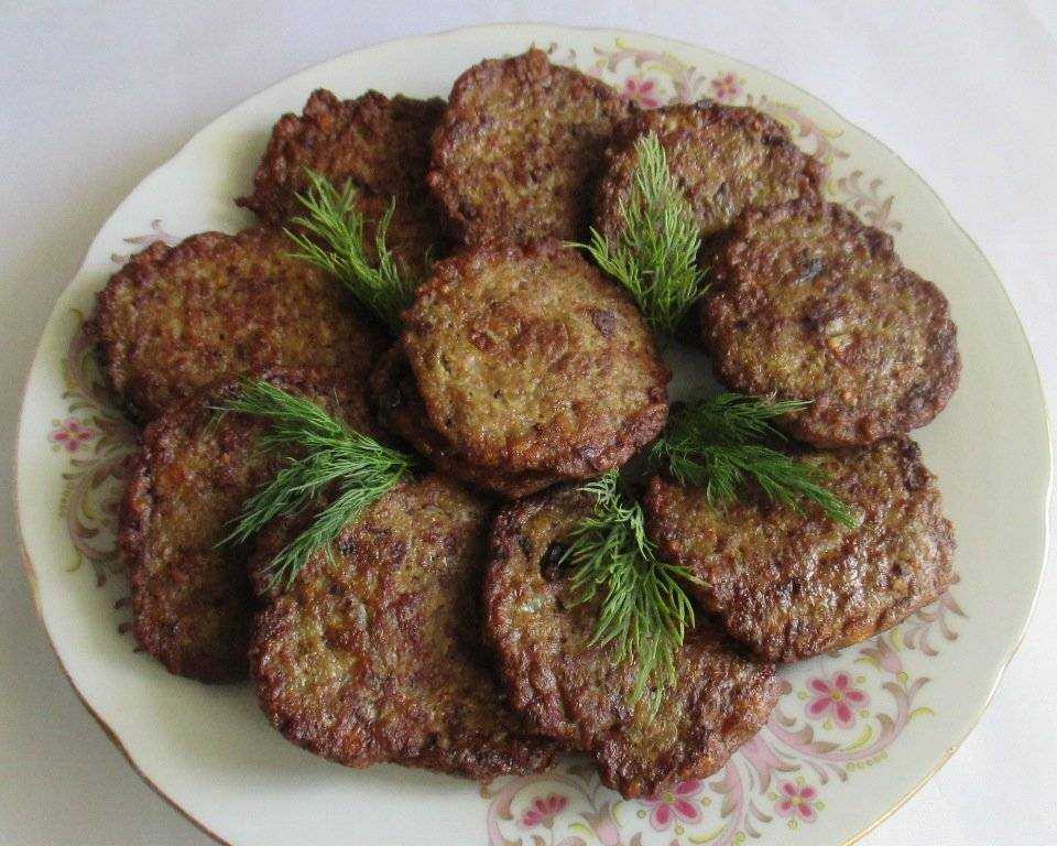 Котлеты с кабачком и фаршем – 10 самых вкусных рецептов