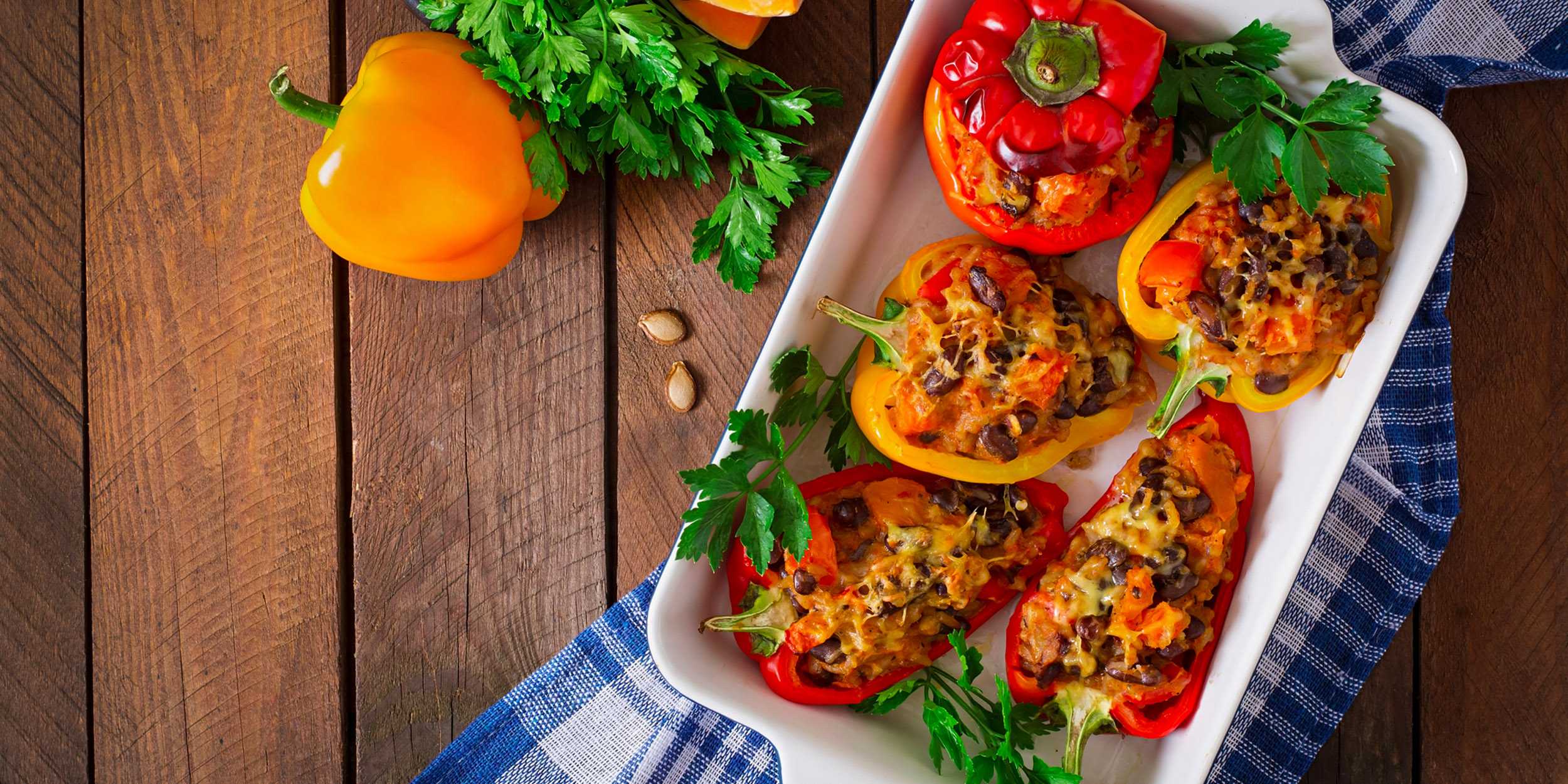 Фаршированный перец с мясом и рисом — 5 пошаговых рецептов перцев с фаршем