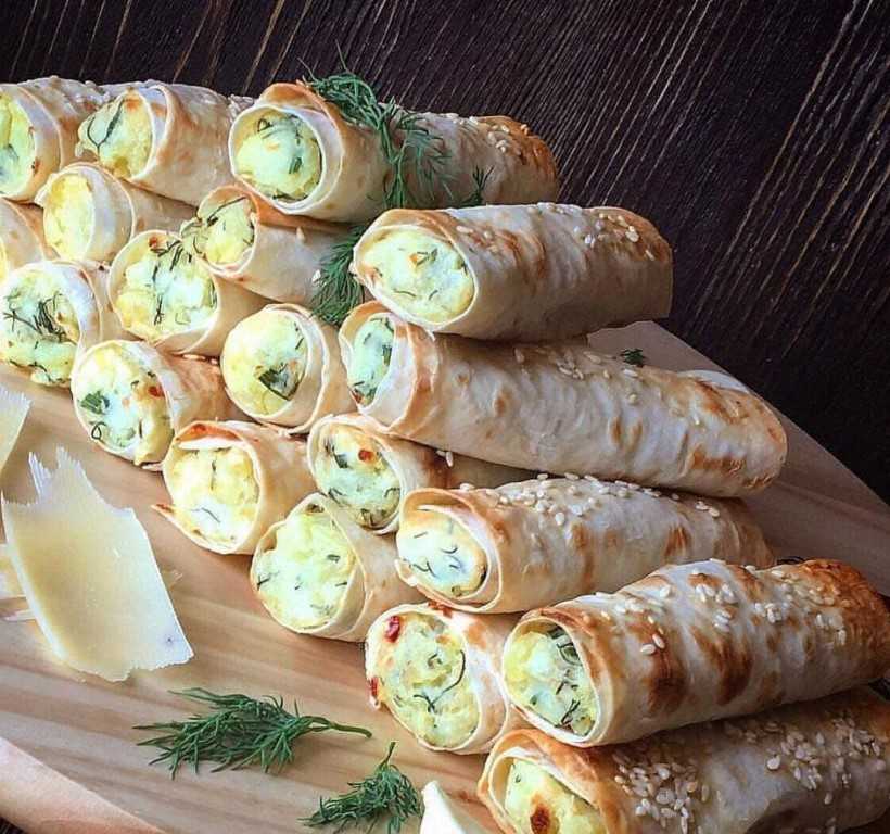 Закуски из лаваша: 15 быстрых и вкусных рецептов