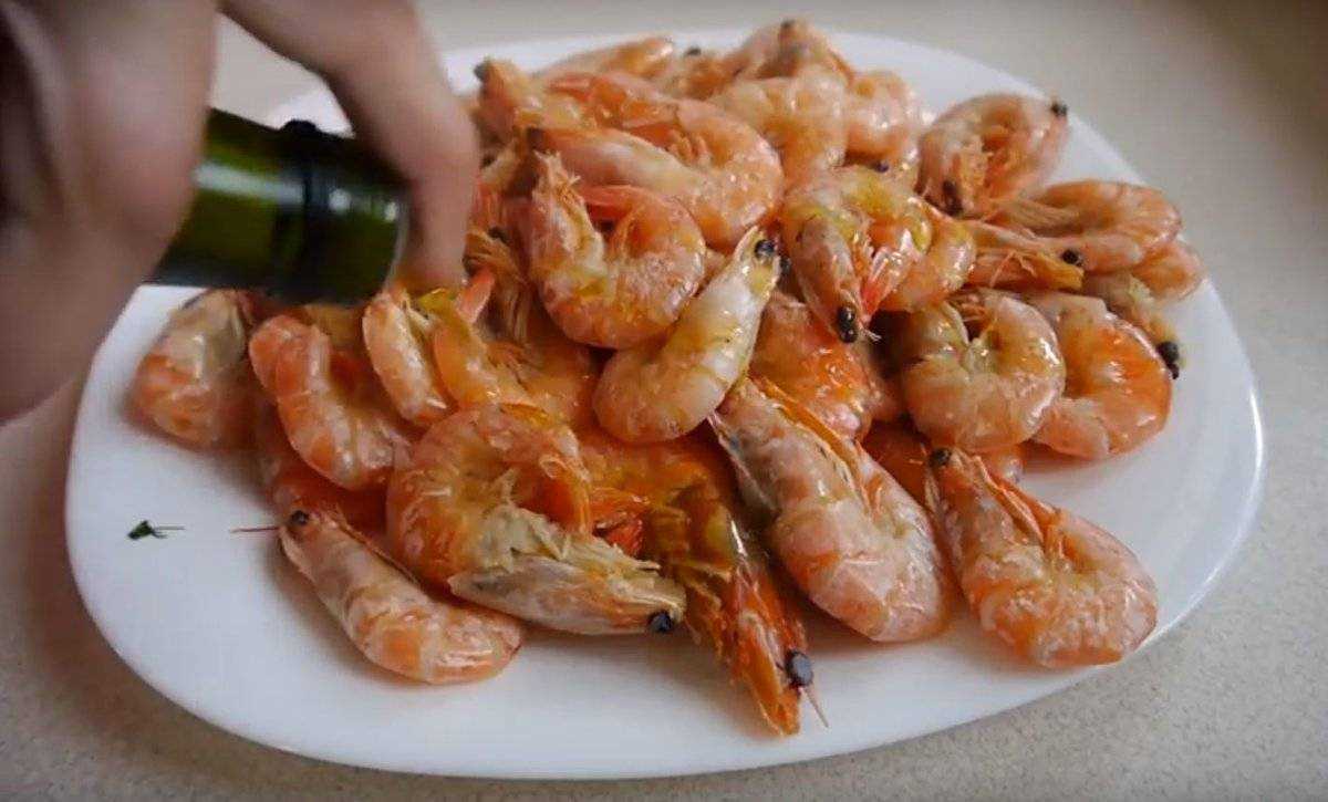 Как приготовить очищенные замороженные креветки - рецепт с пошаговыми фото | меню недели